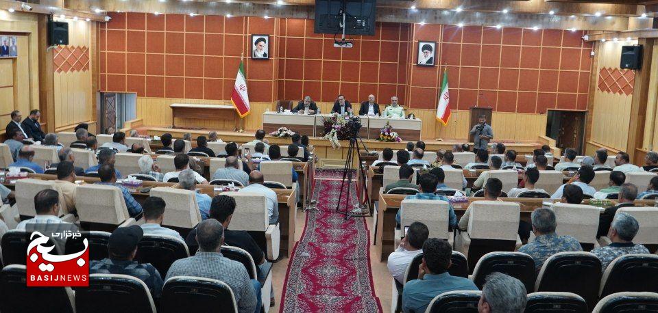 رانندگان حامی انقلاب و رکن اصلی اقتصاد هستند/مطالبات کامیون‌داران در دست بررسی است 
