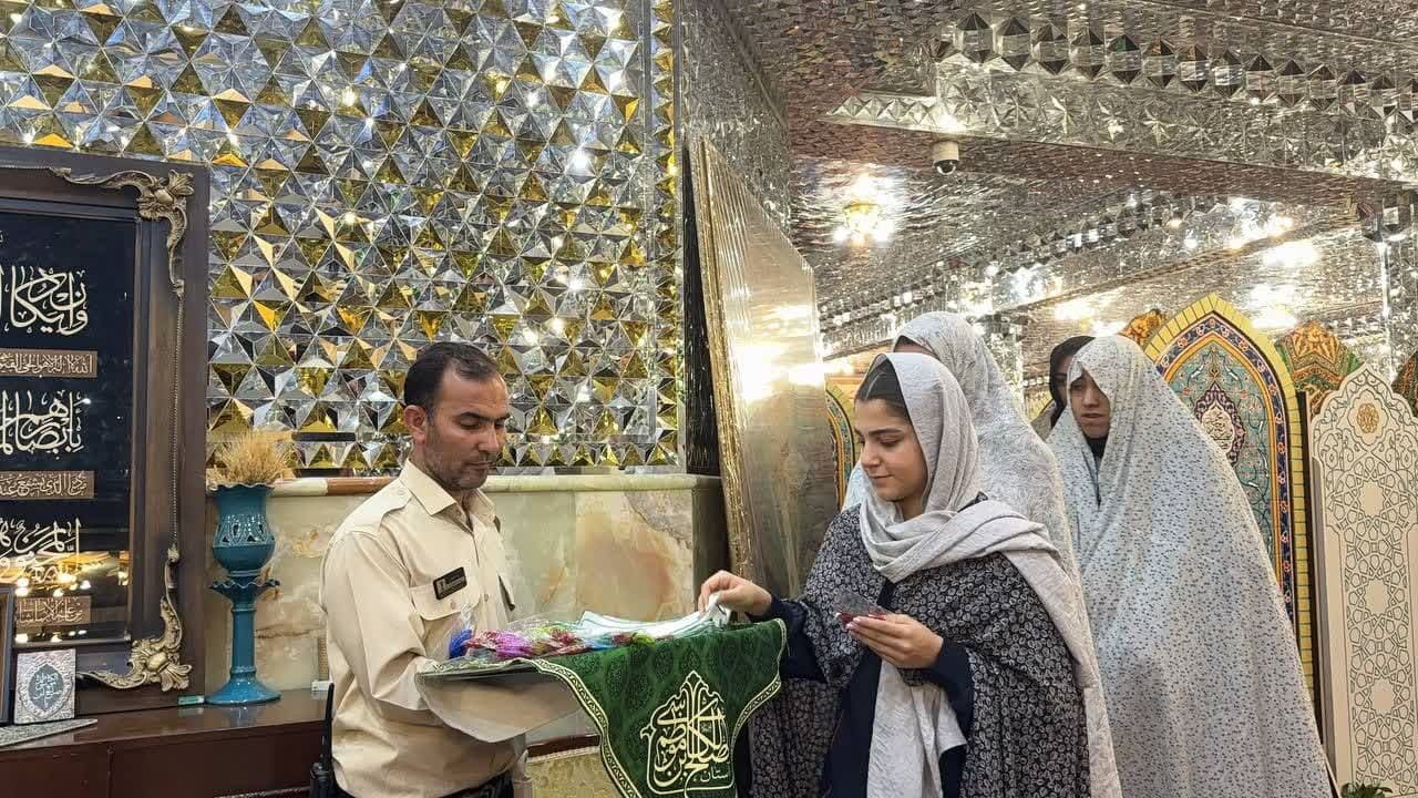 حضور تیم ملی بسکتبال بانوان در آستان امامزاده صالح + تصاویر
