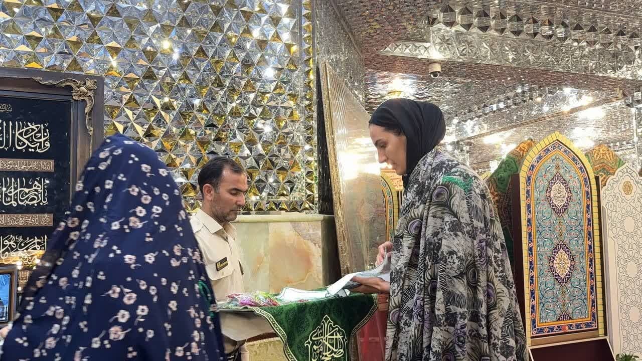 حضور تیم ملی بسکتبال بانوان در آستان امامزاده صالح + تصاویر