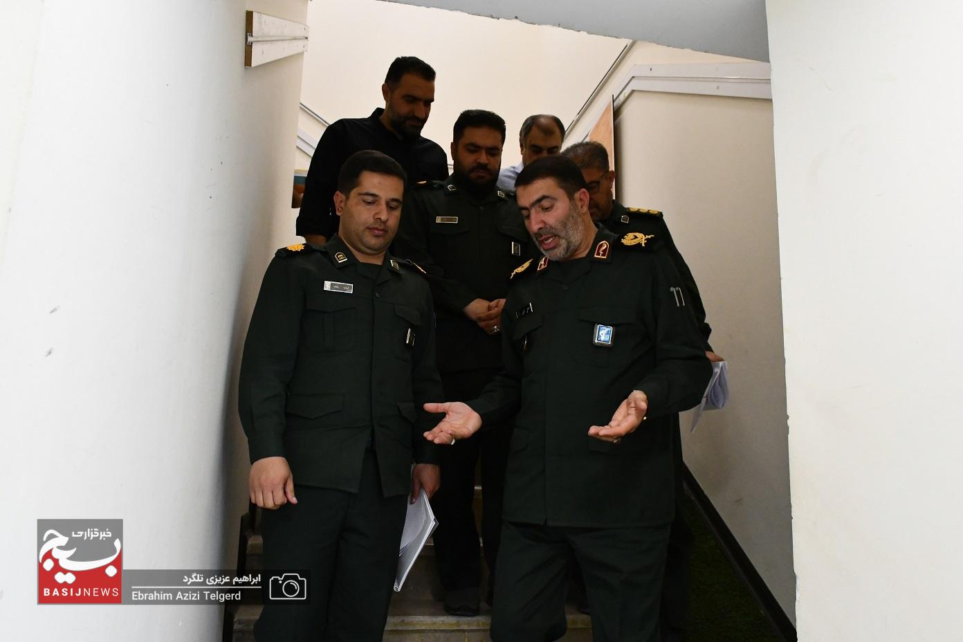 بازدید فرمانده سپاه فتح از مرکز آفرینش های هنری بسیج