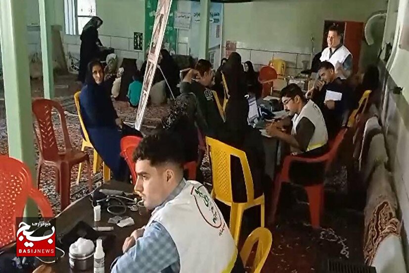 برگزار اردوی جهادی پزشکی گرامیداشت شهدای خدمت در روستای کمک سفلی اسدآباد