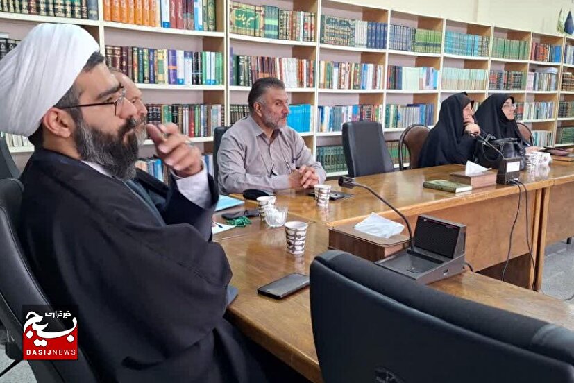 نشست هم‌اندیشی مهمانی کیلومتری غدیر در دامغان برگزار شد 