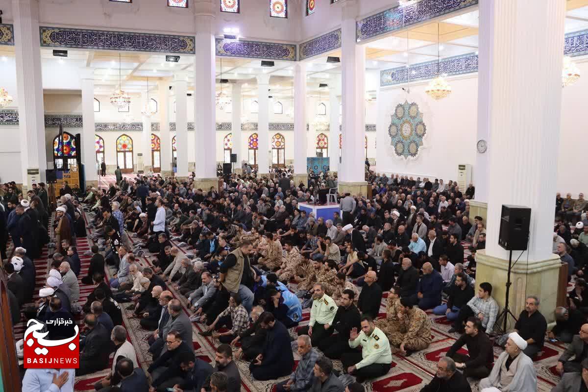 نهضت امام خمینی (ره) معادلات جهانی را دگرگون کرد