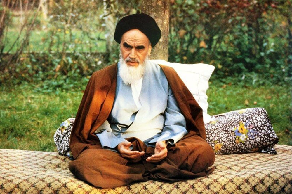 امام خمینی (ره)، الگوی ماندگار برای مسئولان نظام