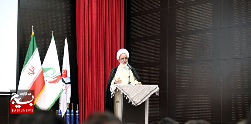 جهاد در راه خدا محدود به میدان‌های نظامی نیست