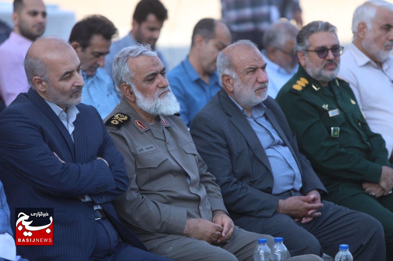 آئین کلنگ‌زنی مجتمع درمانگاهی شهید حاج قاسم سلیمانی وابسته به موسسه خدمات درمانی بسیجیان در منطقه ۲۲ تهران