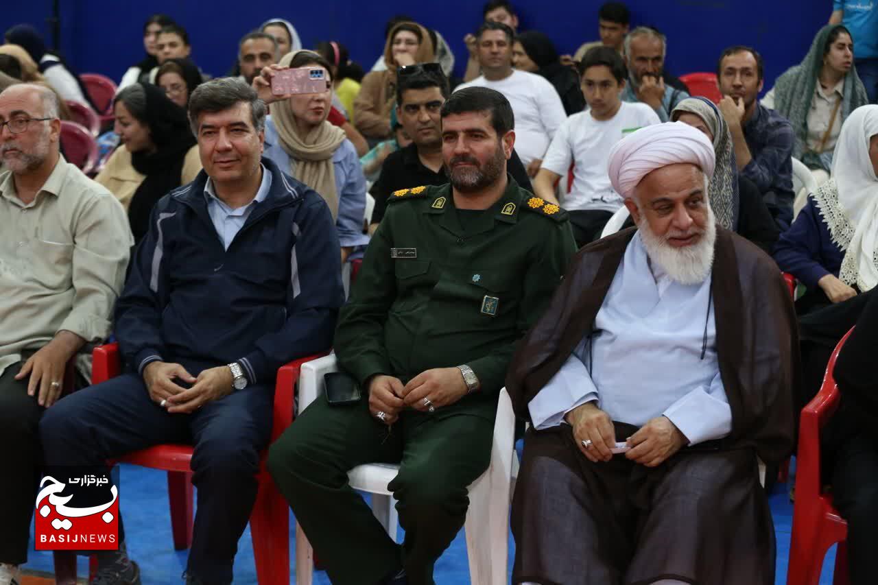  همایش بزرگ پیاده‌روی خانوادگی در شهرستان آبیک