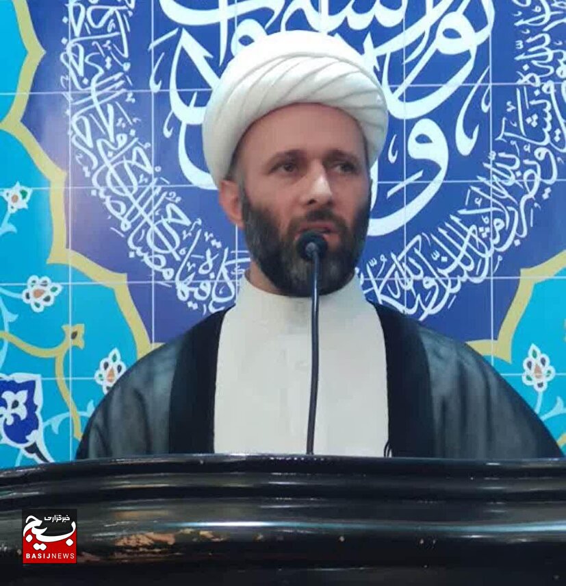 امروز همه باید در مسیر جهاد و ولایت متحد و یک‌ صدا باشند