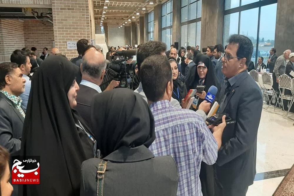 گردهمایی فعالان اقتصادی ۱۱ کشور در اتاق بازرگانی همدان