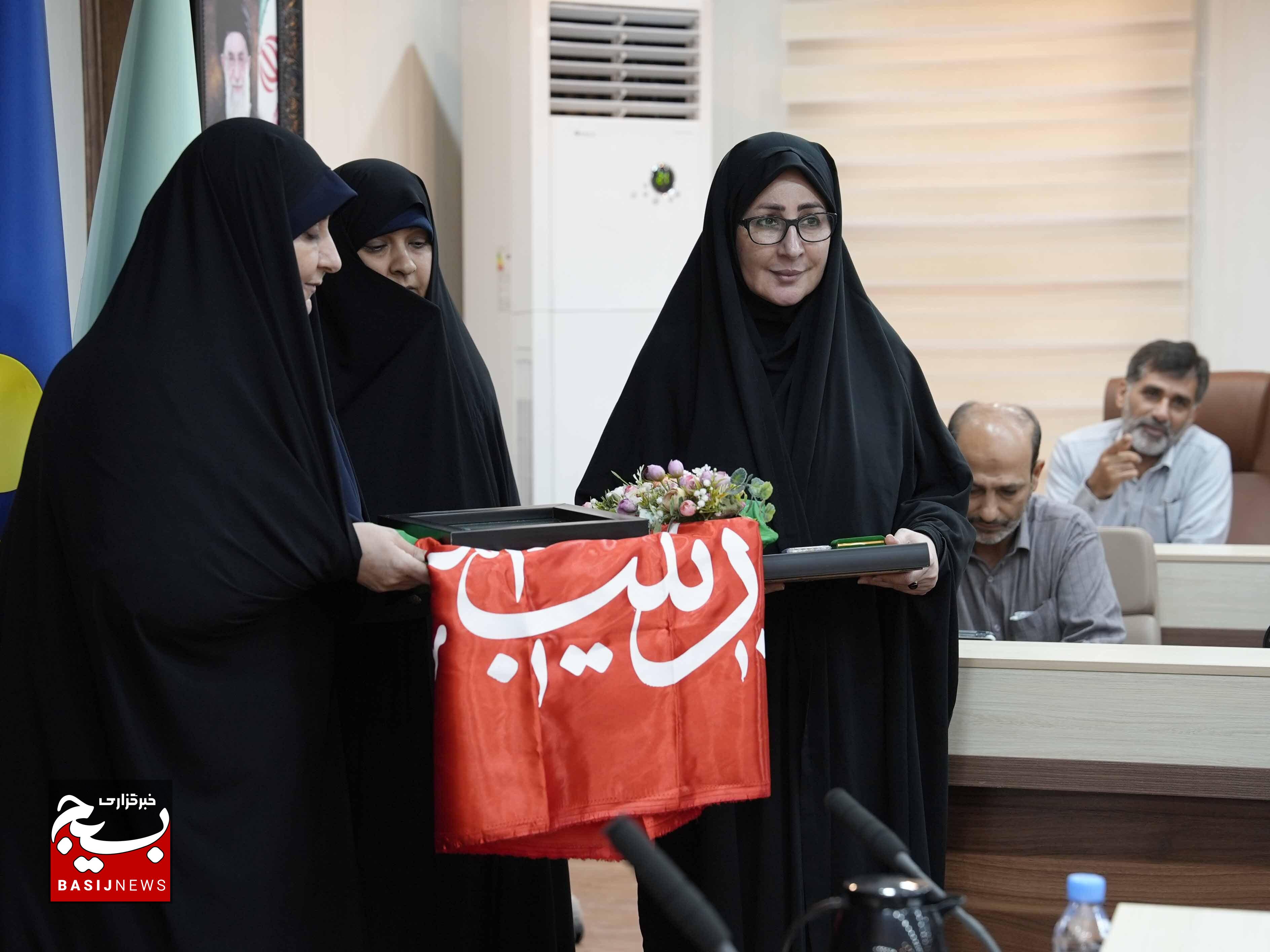 رسانه قوی می تواند دشمن را در هر سطی زمین گیر کند