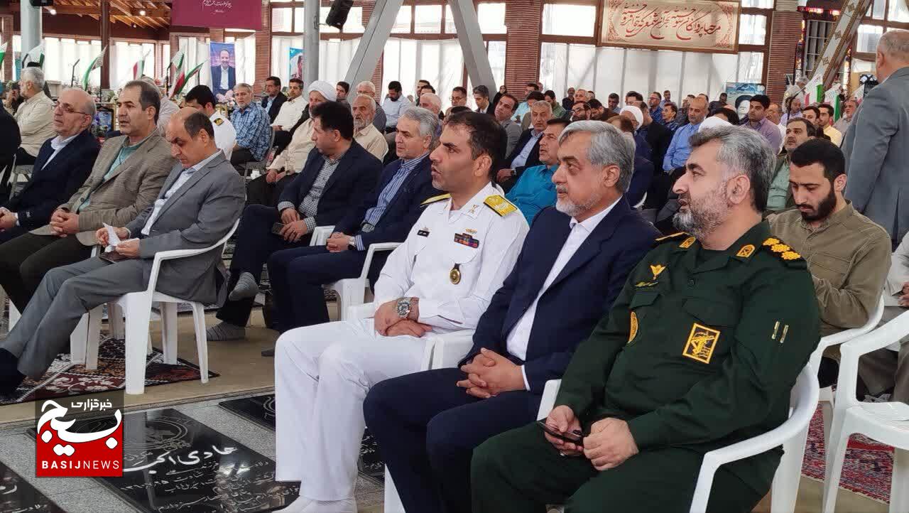فتح خرمشهر حماسهای ماندگار و نماد عزت ملی است فتح خرمشهر حماسهای ماندگار و نماد عزت ملی است