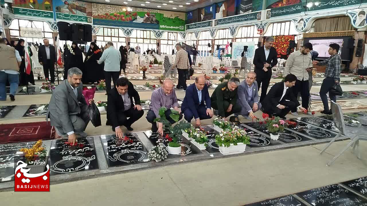 فتح خرمشهر حماسهای ماندگار و نماد عزت ملی است فتح خرمشهر حماسهای ماندگار و نماد عزت ملی است