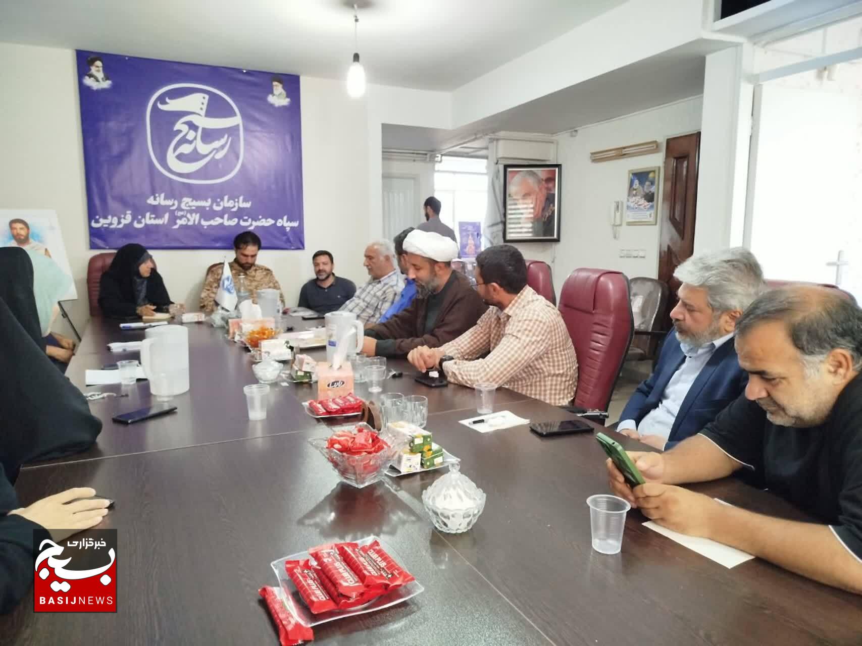 سرداران ما به تکلیف‌شان عمل کرده‌اند، امروز نوبت ماست از حماسه‌های آن‌ها دفاع کنیم 
