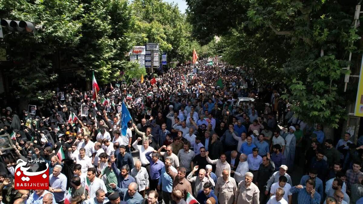 فریاد خشم زنان و مردان لرستان در راهپیمایی خشم و نصر +عکس