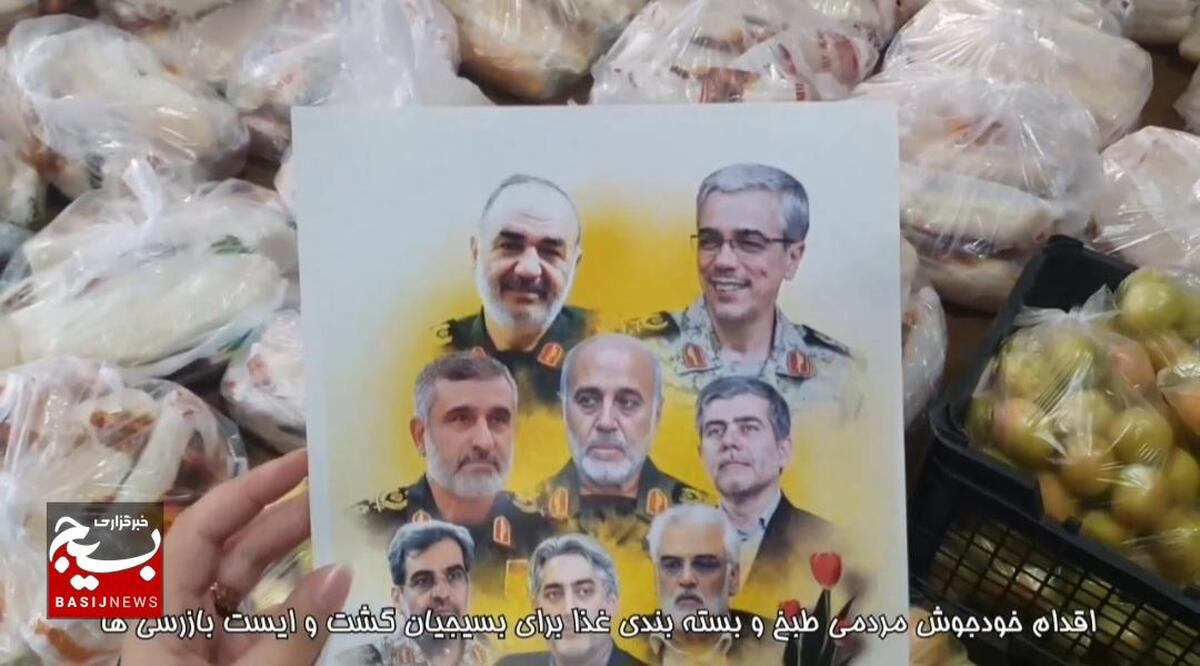 اقدام خودجوش مردمی طبخ و توزیع غذا برای بسیجیان گشت و ایست بازرسی