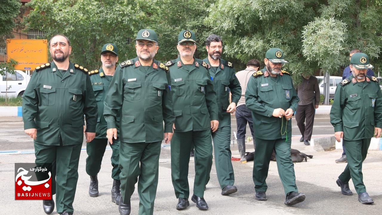 آیین سراسری تحویل تجهیزات حوزه‌های مقاومت بسیج مساجد و محلات و اقشار و کانون‌های متخصصین بسیج (طرح ملی سردار شهید سید محمد حجازی)