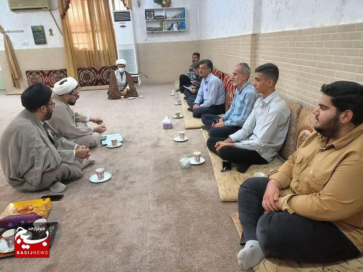 نشست هماهنگی مداحان برای برگزاری مراسم غدیر