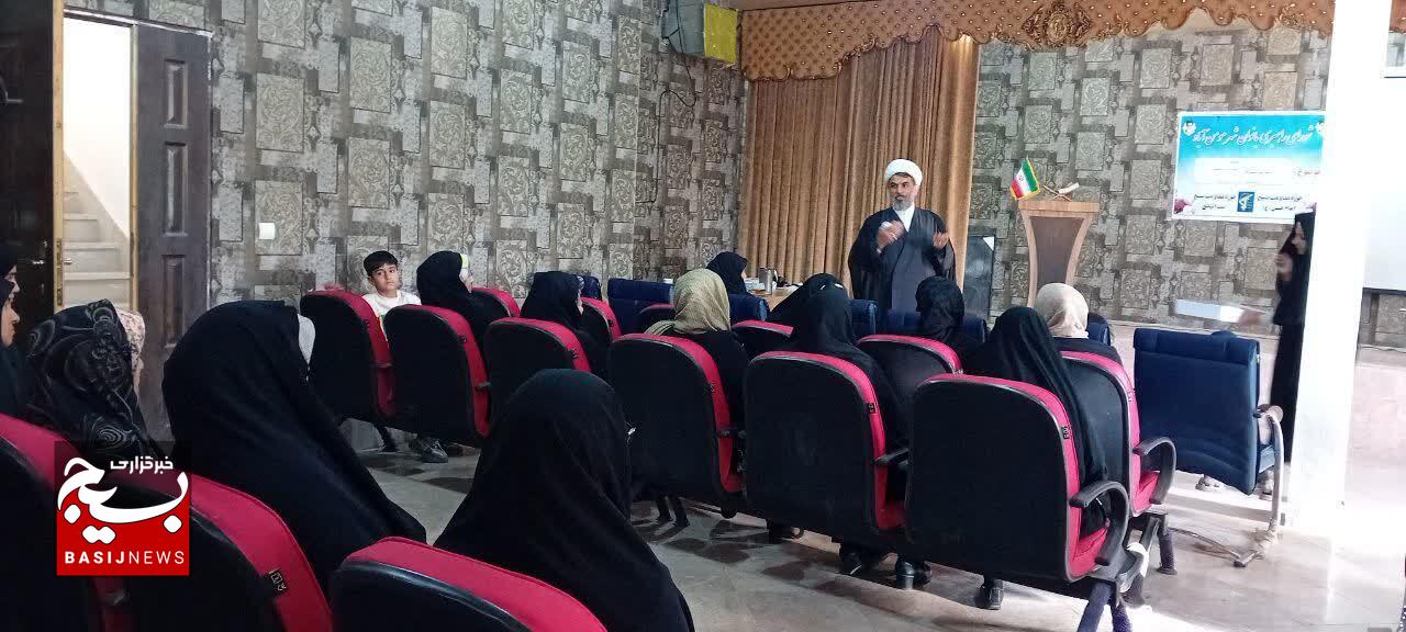 برگزاری کارگاه آموزشی خانواده و افزایش جمعیت در ازنا