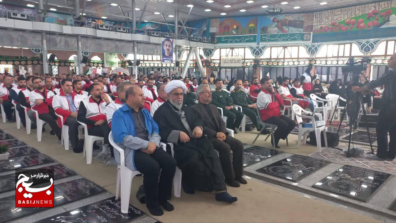 جنگ باعث شکسته شدن کرامت انسانی می‌شود
