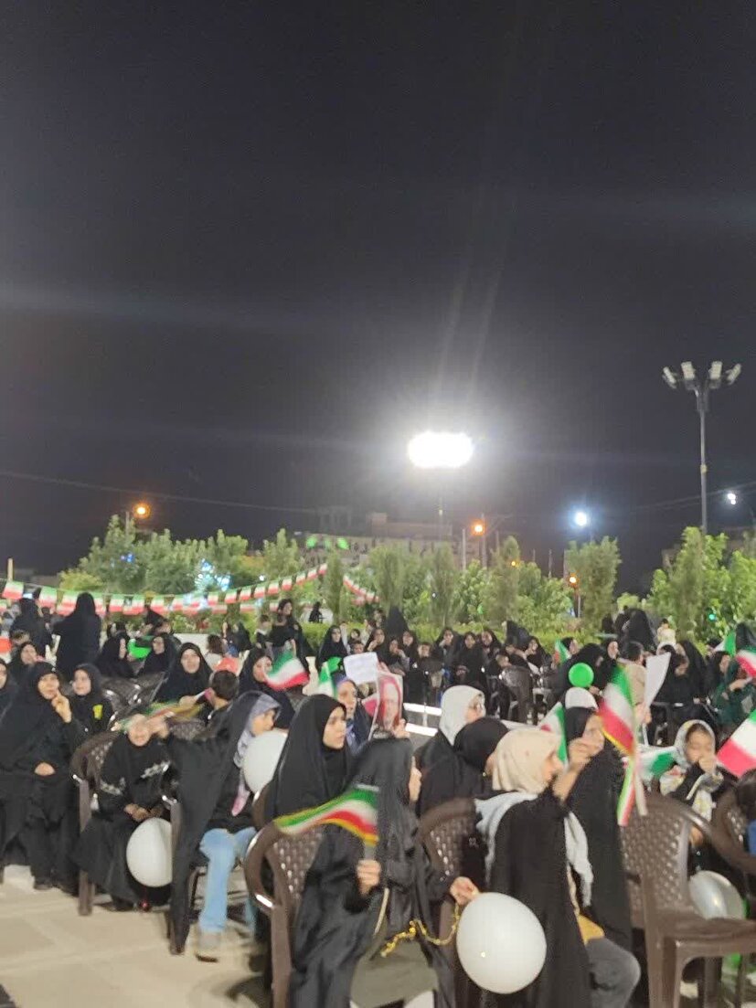 تجلیل از نیروهای مسلح و انزجار از رژیم اسرائیل در برنامه دختران تمدن ساز شهرستان انار