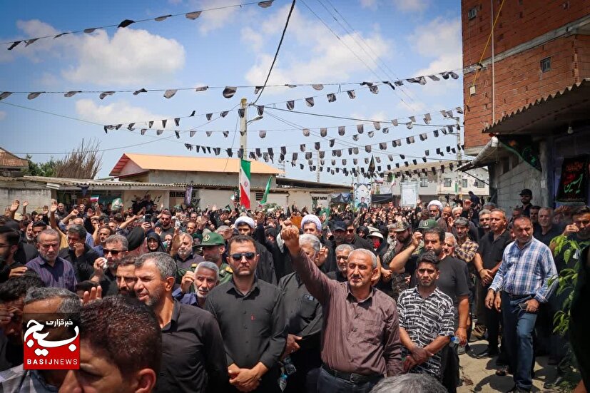 تشییع پیکر پاسدار شهید محمدطاهر قربان‌زاده