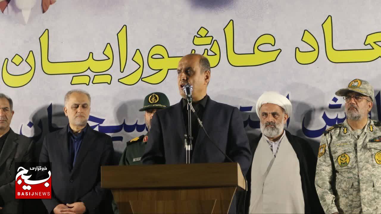 ملت ایران تا پای جان پای آرمان‌های شهدا ایستاده‌اند.