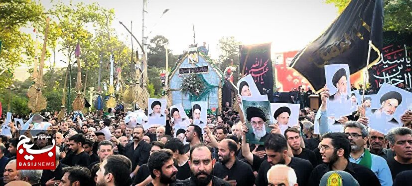 اعلام انزجار عزاداران حسینی شاهرود از استکبار جهانی