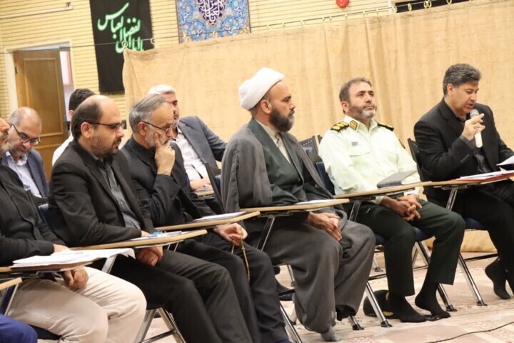 امام جمعه ایلام: وحدت و هوشیاری ملی رمز عبور از تهدیدهای دشمن است