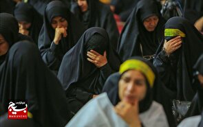 اجتماع بزرگ بانوان رهروان زینبی در آستان مقدس امامزاده طاهر (ع) مهرشهر