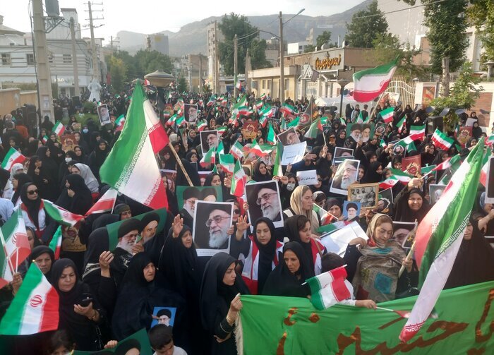 فرمانده سپاه ایلام: پیروزی ملت ایران نتیجه ایستادگی، وحدت و رهبری شجاعانه است