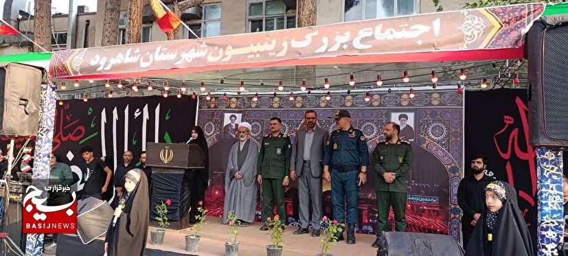 اجتماع بزرگ زینبیون شهرستان شاهرود+ عکس و فیلم