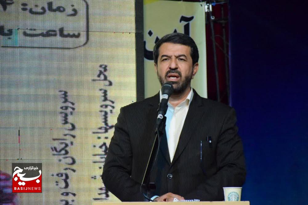 مدیران باید خالق «نخستین‌ها» باشند/ نیمی از نیروی توسعه را زنان تشکیل می‌دهند