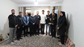 دیدار جمعی از جامعه ورزش با خانواده شهید ورزشکار مهدی پولادوند