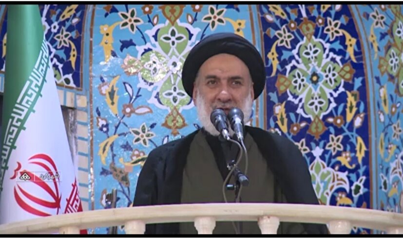 ملت ایران هم منطق و هم سلاح دارد و دستش پُر است