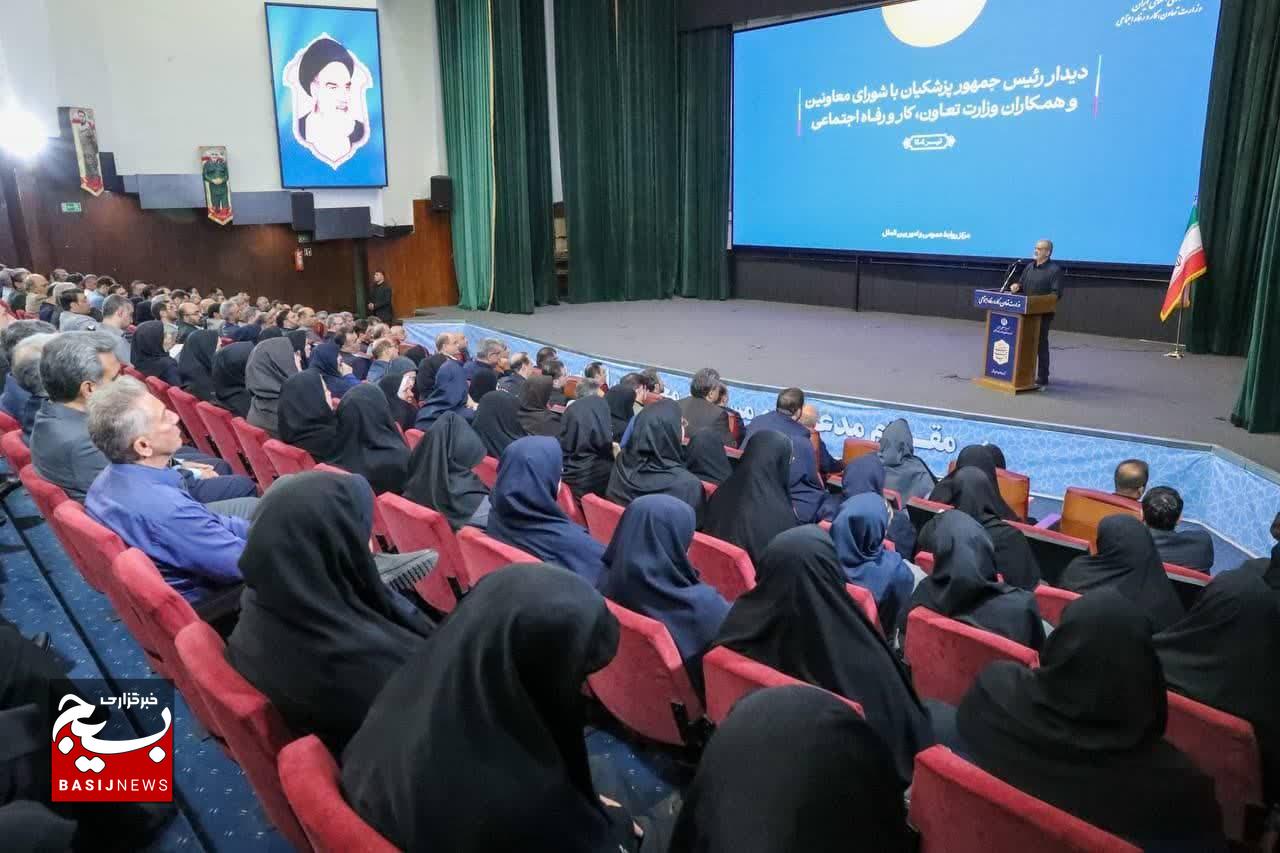 جنگ 12 روزه دشمنان این مرز و بوم را مأیوس کرد