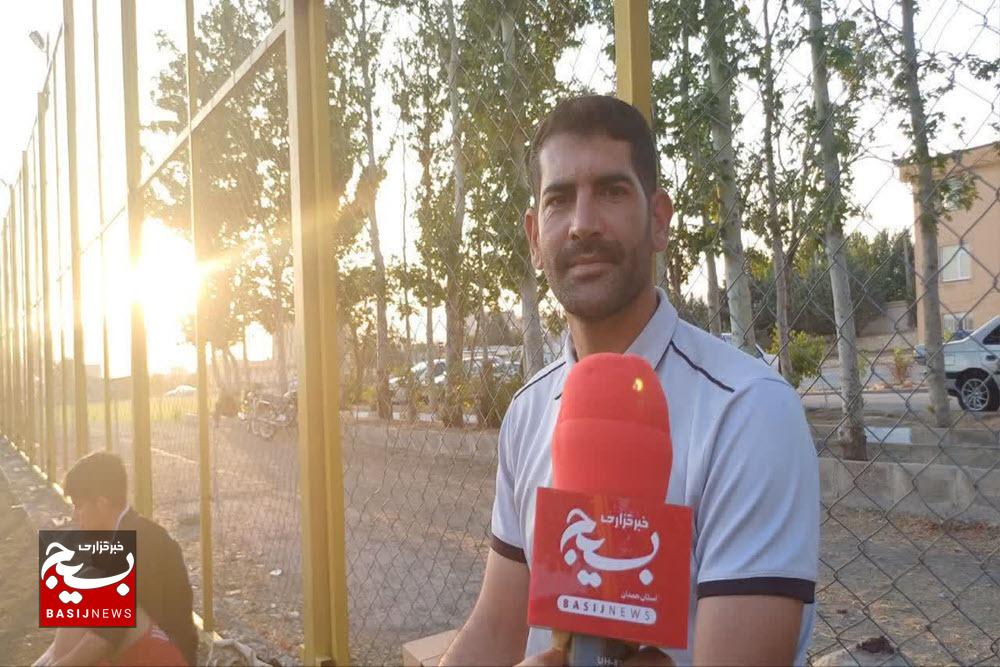 تیم فوتبال فرهنگی ورزشی فاتح اسدآباد؛ پیش‌رو در مسیر قهرمانی
