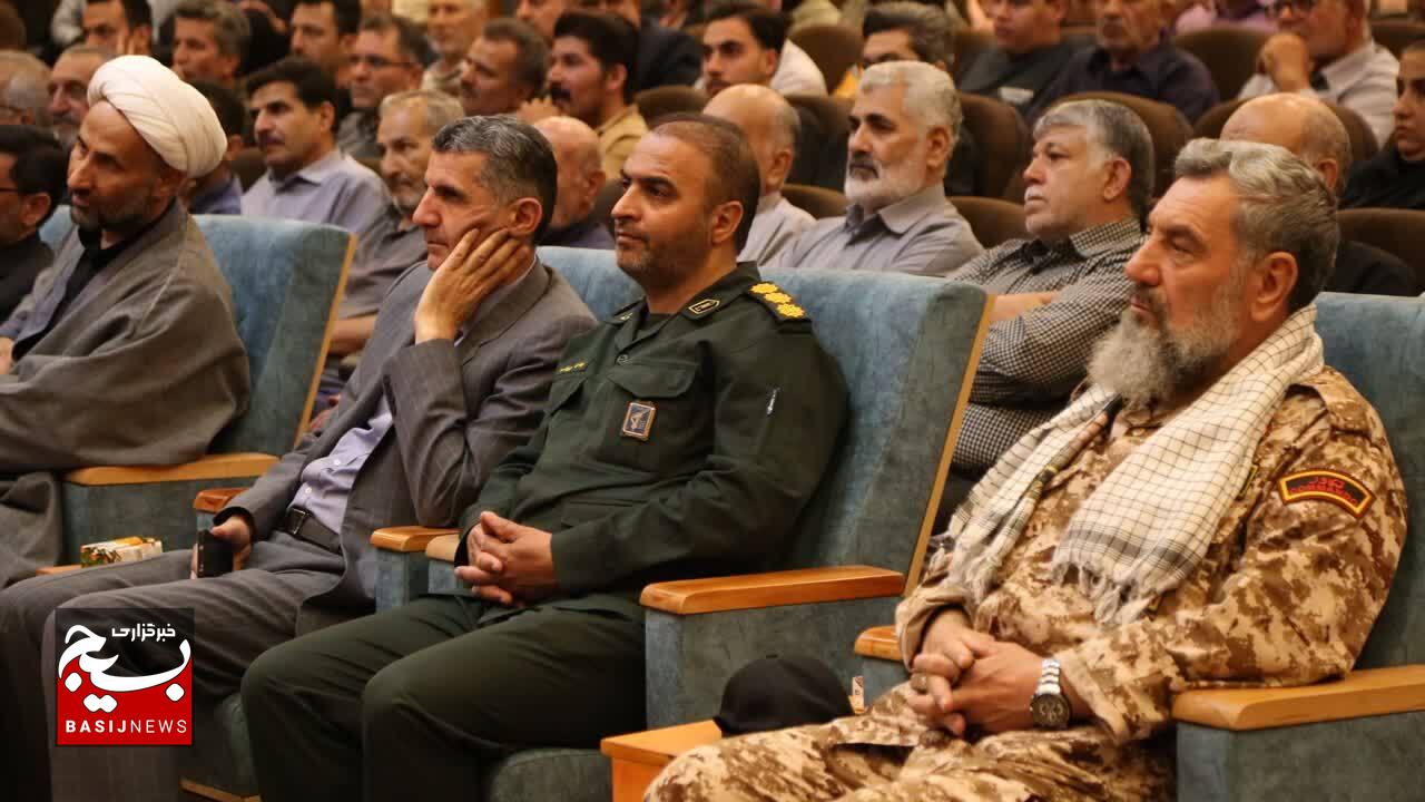 اسرائیل فاقد هویت، تاریخ و مردم است. 