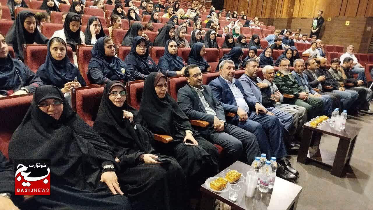 رویداد فرهنگی و هنری گیلان جلوه‌ای از پاسداشت ارزش‌های ایثار و مقاومت است 
