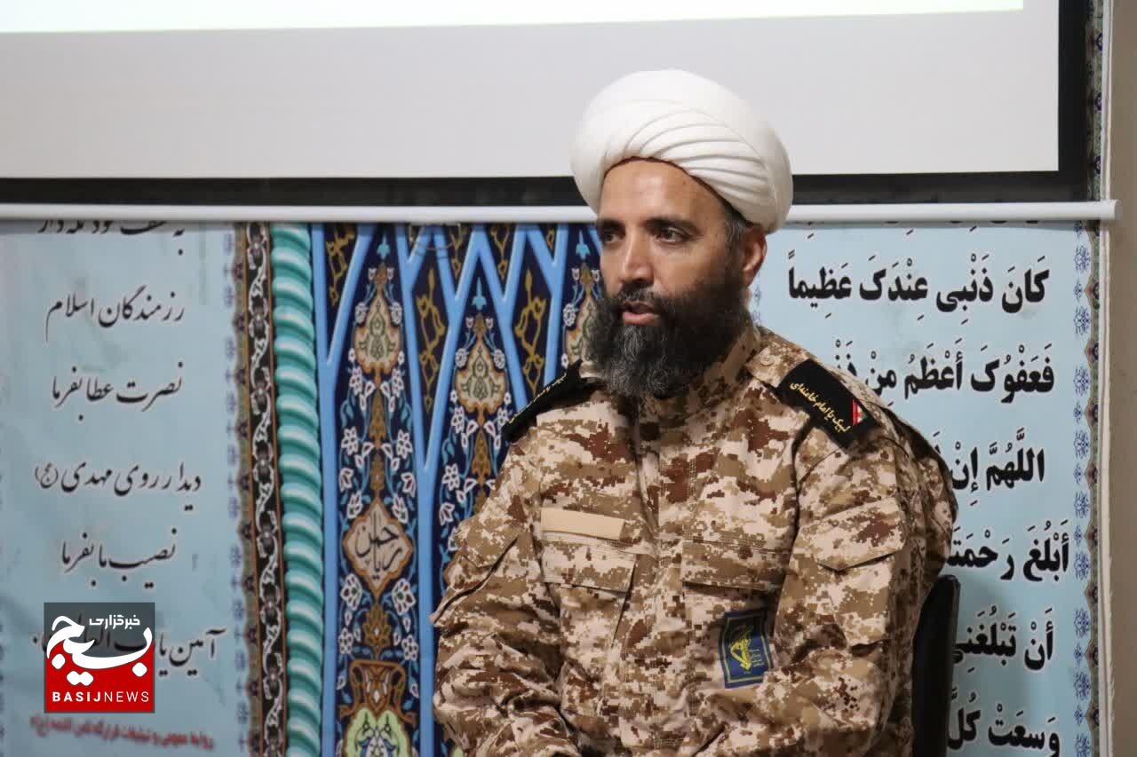 ایران پرچمدار مبارزه با یهود است/ تفکر اسلامی در مقابله با نظم نوین جهانی شکل گرفت ایران پرچمدار مبارزه با یهود است/ تفکر اسلامی در مقابله با نظم نوین جهانی شکل گرفت