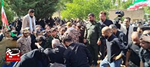 برگزاری مراسم تشییع شهیدسیدمهدی سیدمیرزایی در روستای گلیرد طالقان