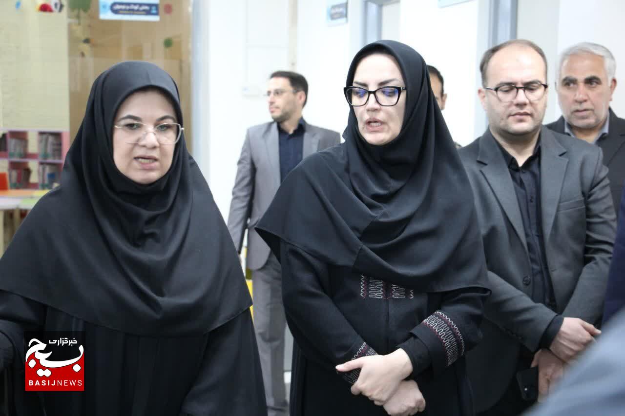 کتابخانه عمومی «عارف قزوینی» بازگشایی شد