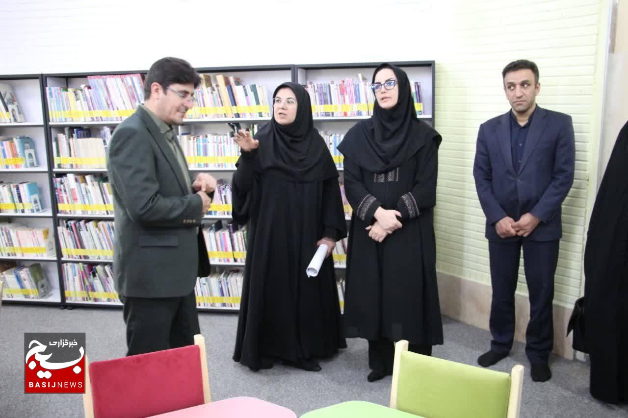 کتابخانه عمومی «عارف قزوینی» بازگشایی شد