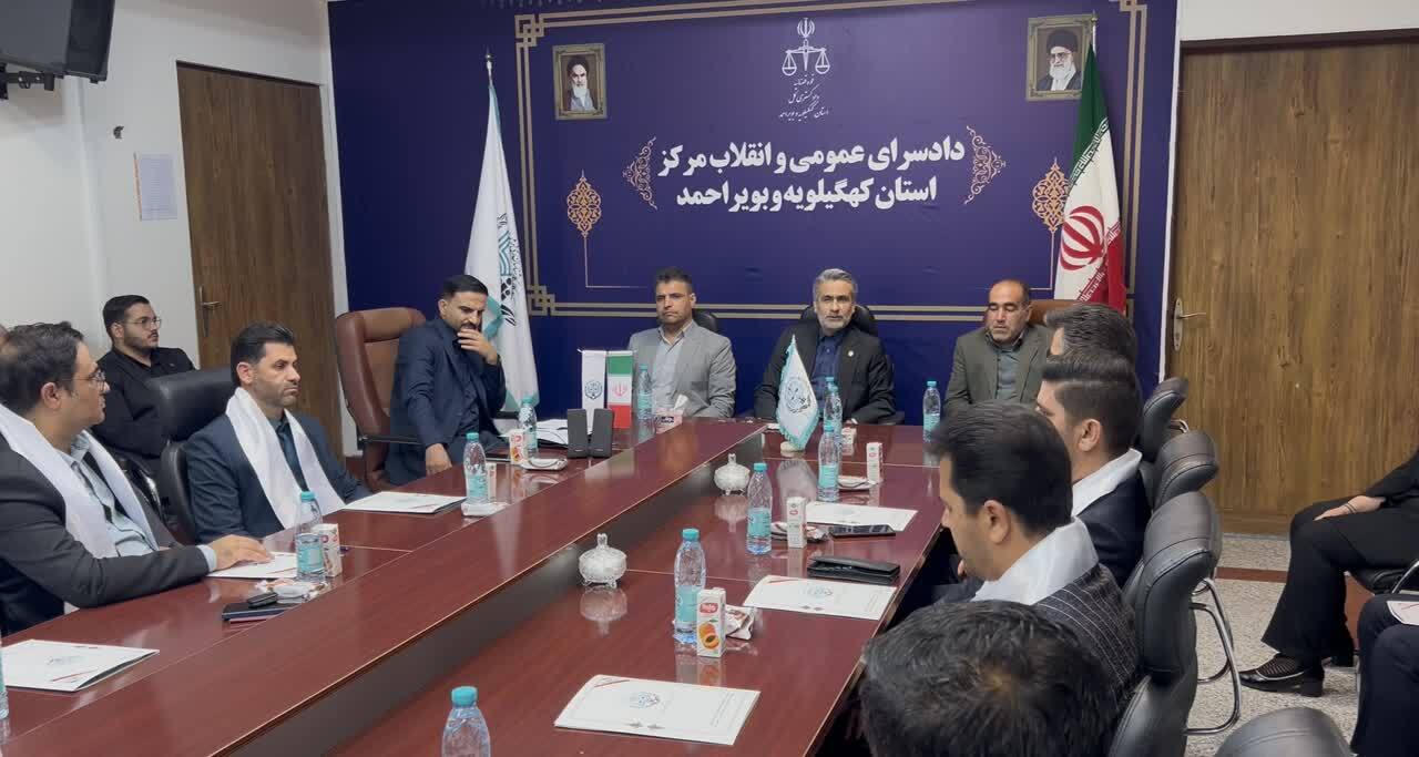 تحلیف ۳۴ وکیل جدید در کهگیلویه و بویراحمد