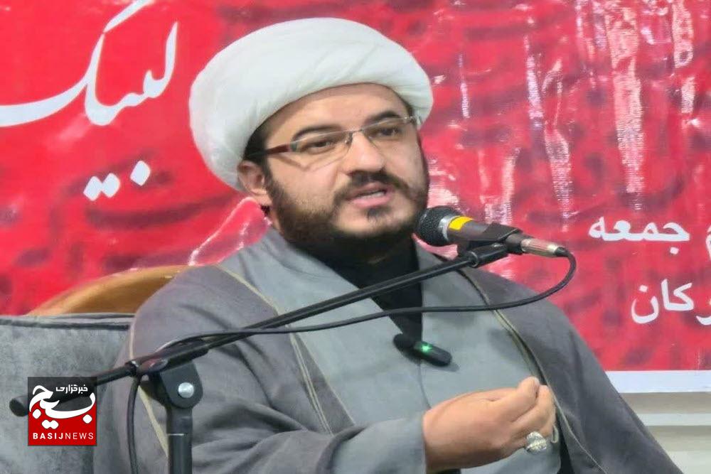 انقلاب اسلامی ادامه‌دهنده راه عاشورا/ شناخت دشمن موهبت الهی است