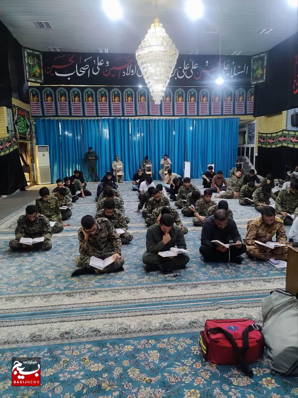 شمیم پیروزی با زمزمه سوره فتح در مسجدسلیمان