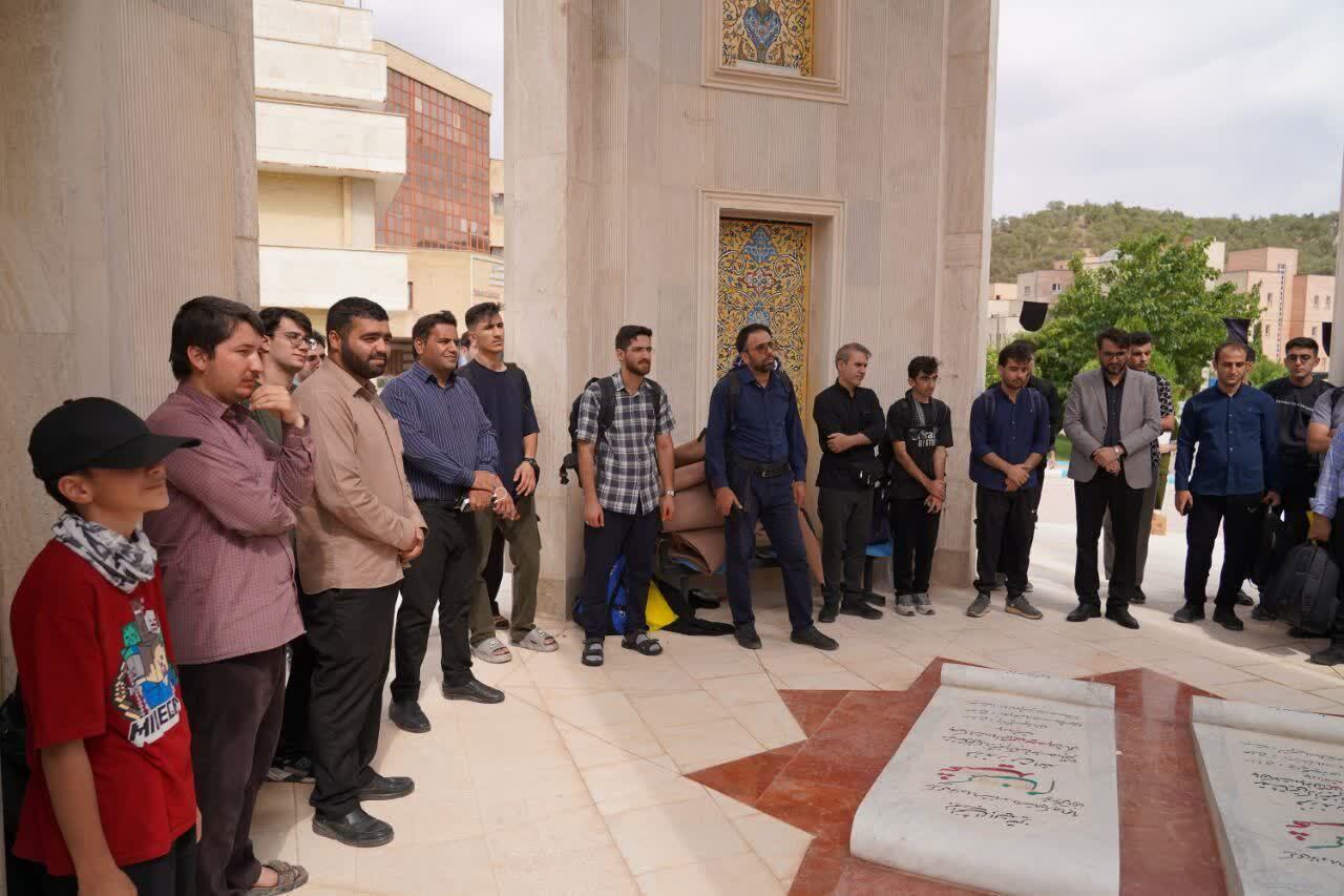 اعزام دانشجویان دانشگاه علوم پزشکی یاسوج به اربعین حسینی