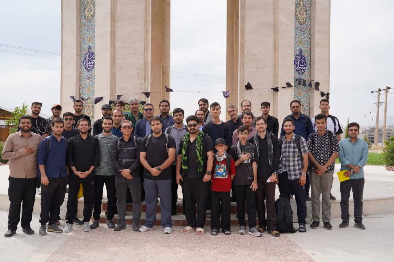اعزام دانشجویان دانشگاه علوم پزشکی یاسوج به اربعین حسینی