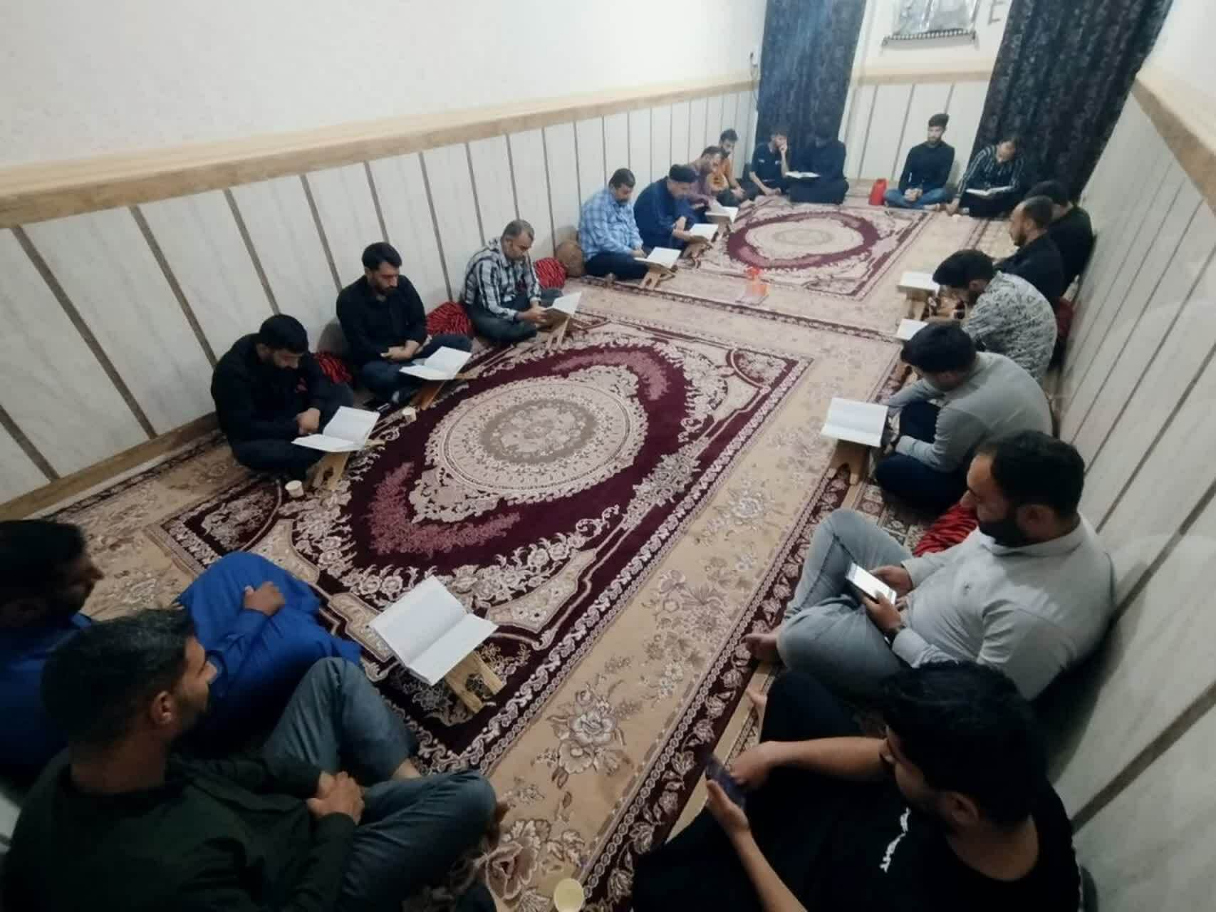 برگزاری جلسات هفتگی  حفظ و روانخوانی قرآن درمنازل آغاجاری