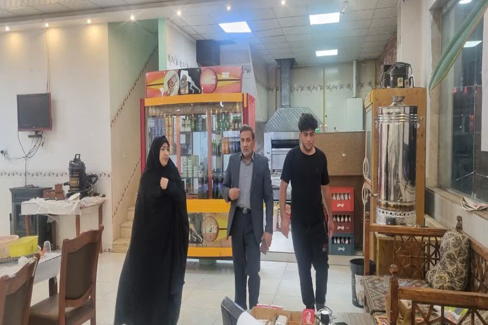 نظارت شبانه تعزیرات حکومتی همدان بر مسیر زائران اربعین حسینی