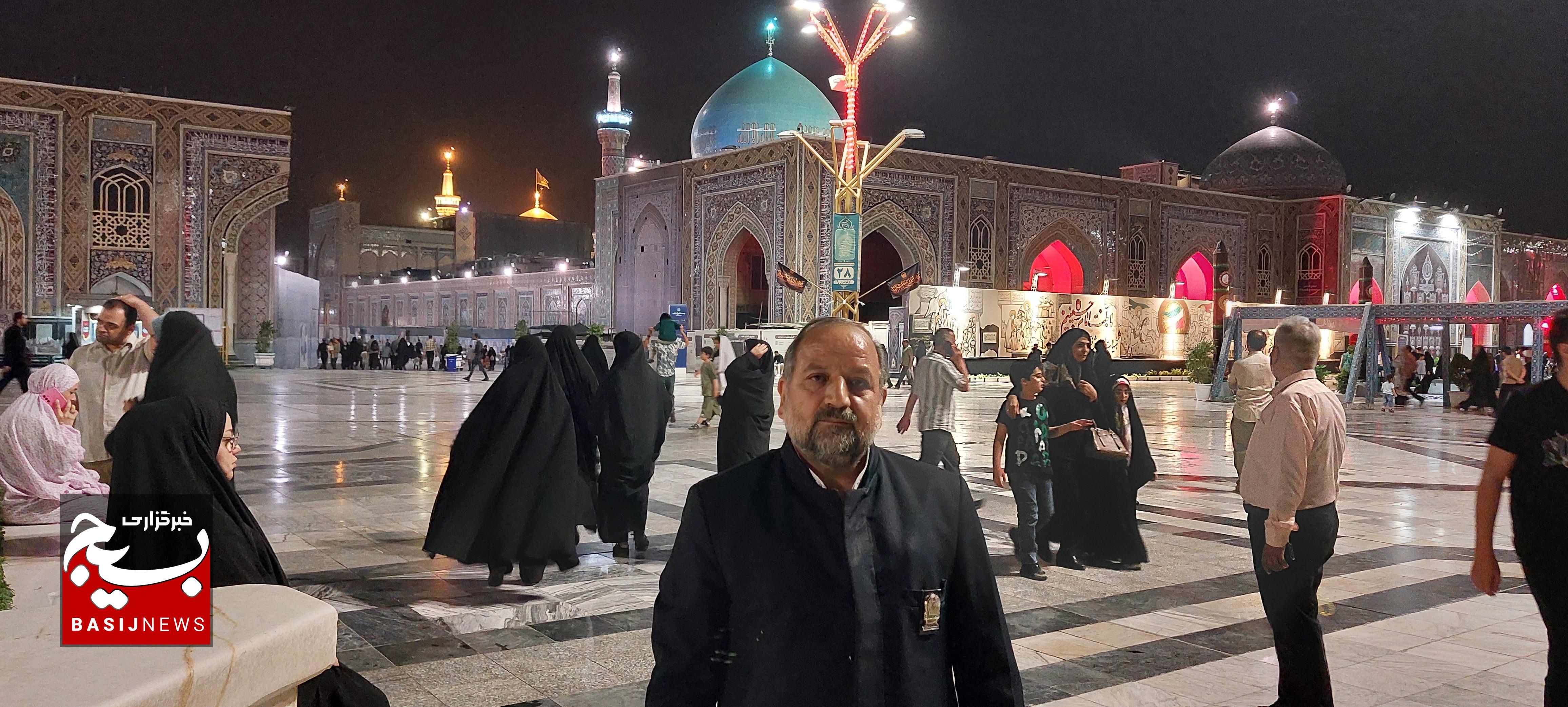 در آستانه اربعین حسینی؛ حماسه خدمت خادمین بارگاه مطهر رضوی به نیابت از شهدای جنگ تحمیلی